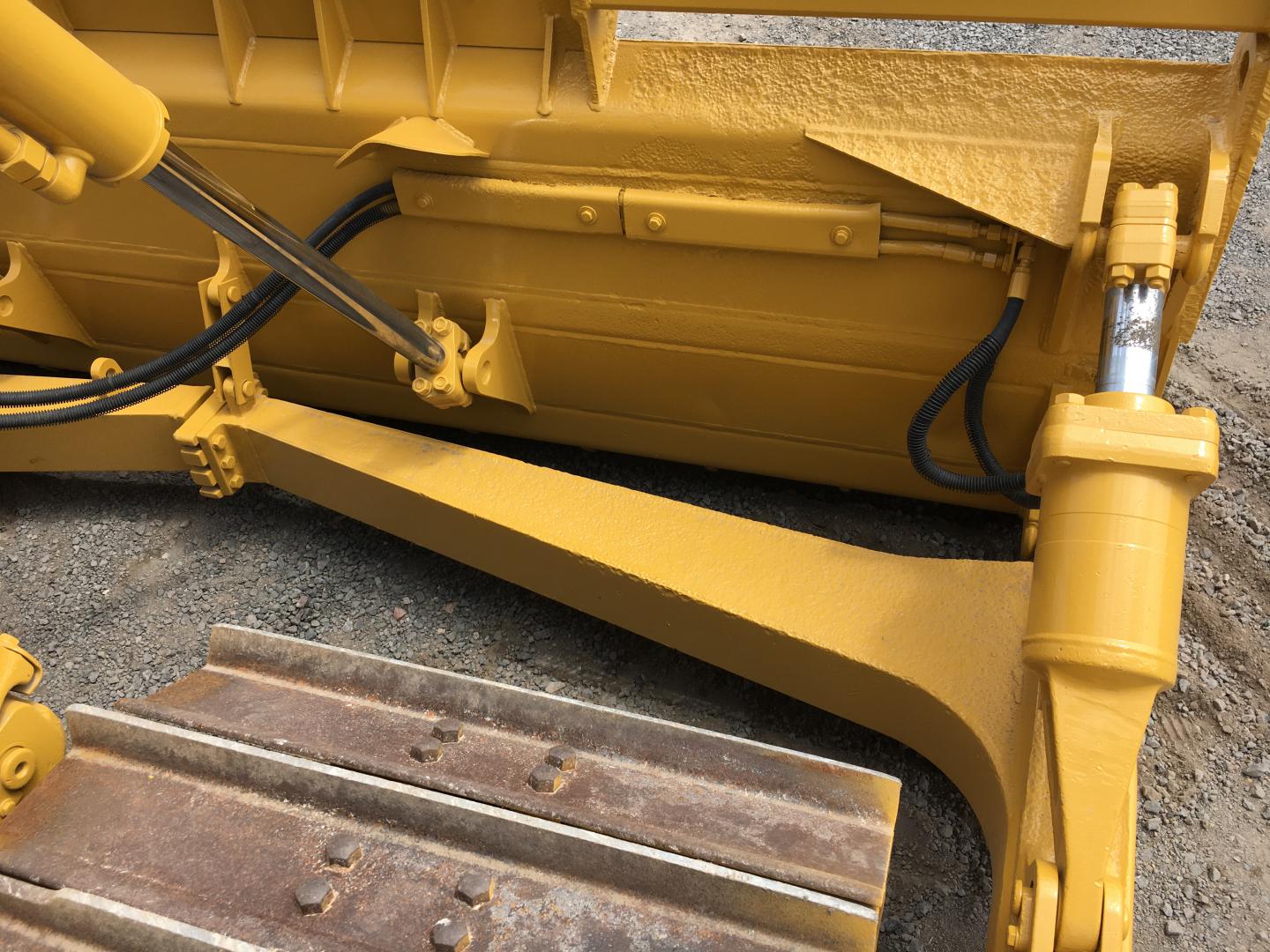 ./imagenes/INVOICE/2019/15865/TOPADOR FRONTAL CAT D6T LGP IMG_6165 (15).JPG